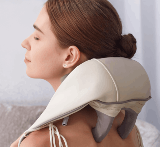 4 Hands Massager user Michael Rivera